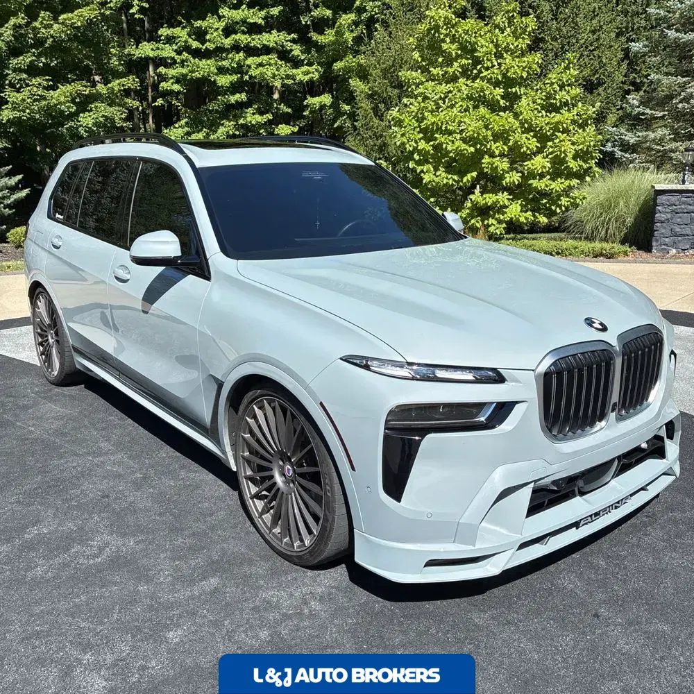 2024 BMW X7 Alpina XB7