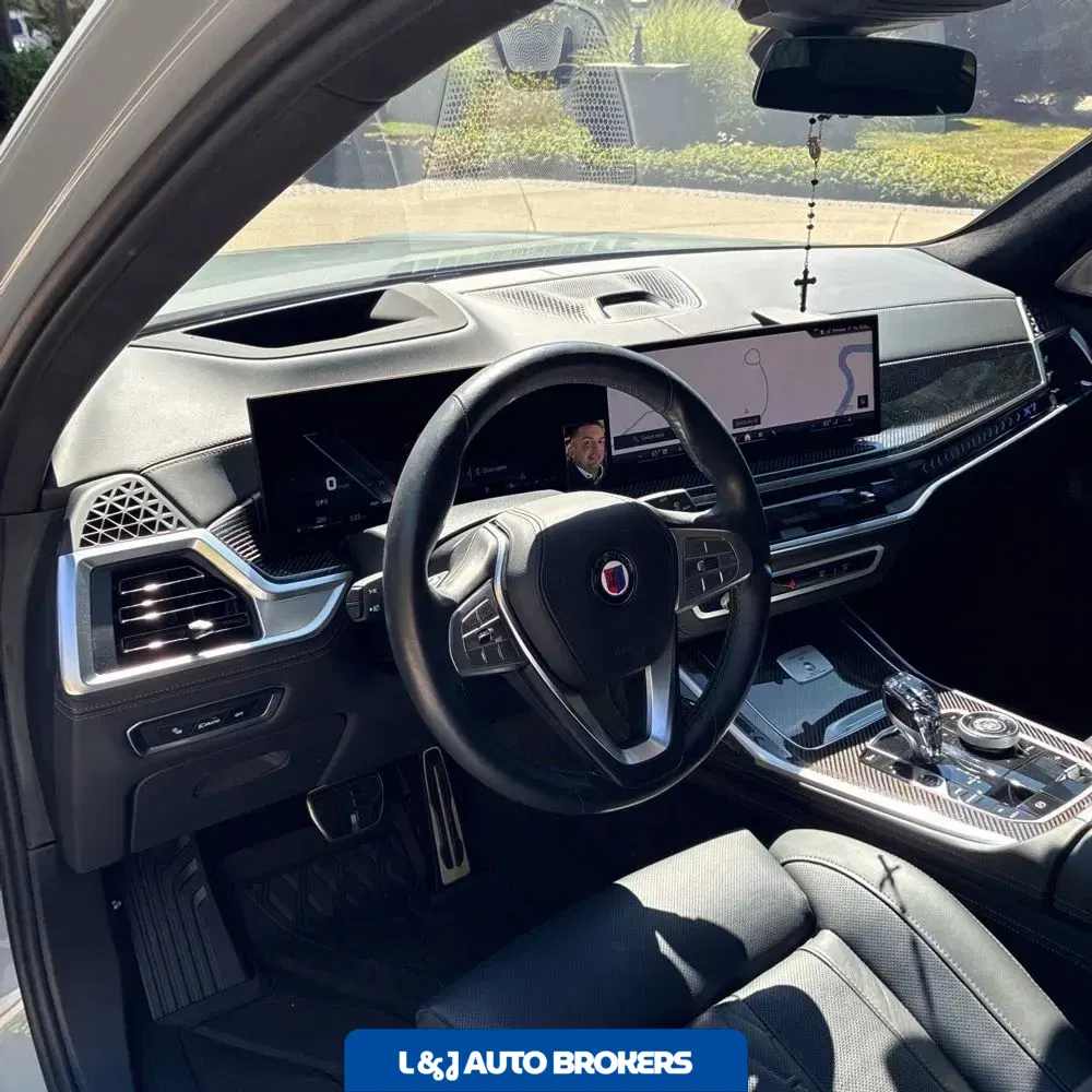 2024 BMW X7 Alpina XB7