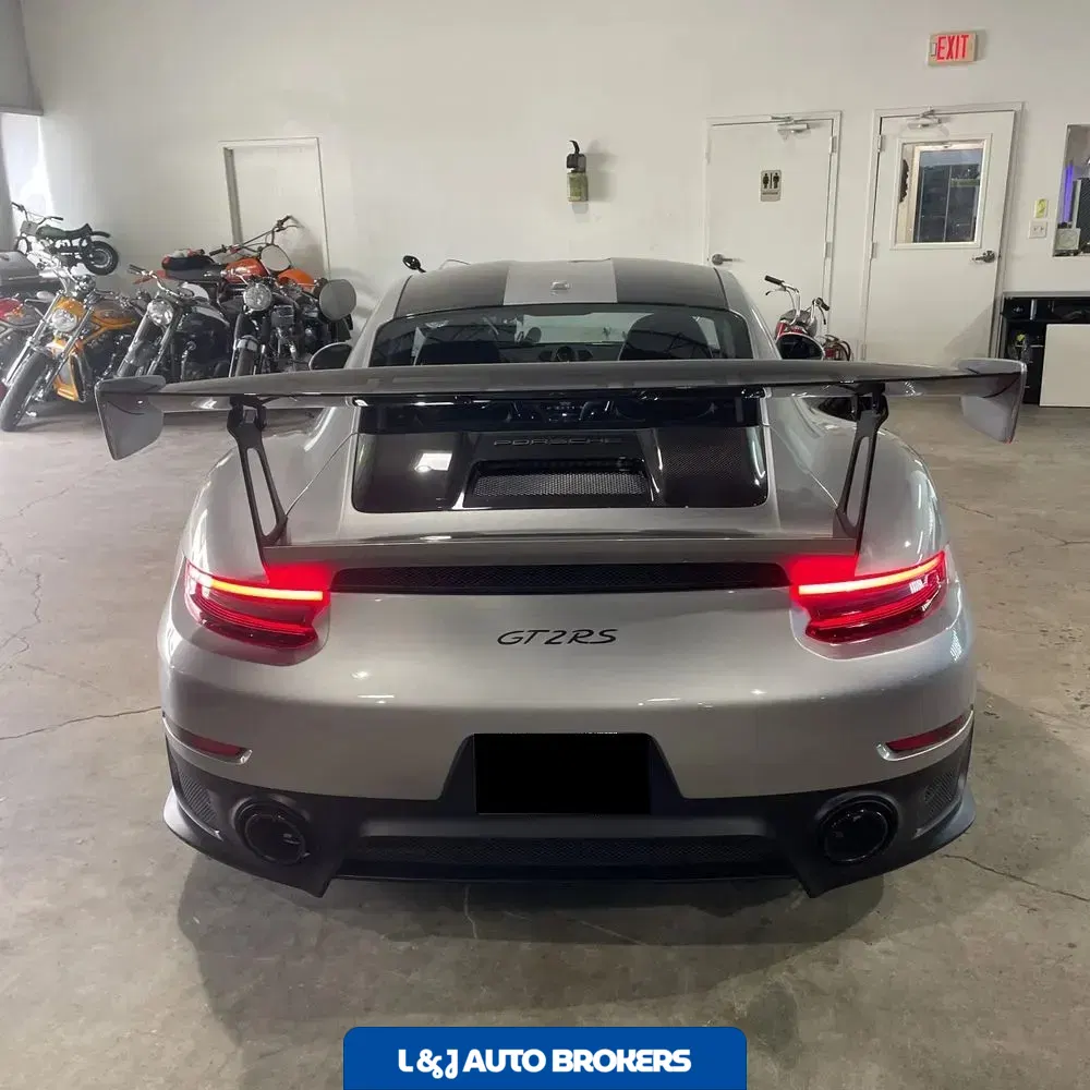 2018 Porsche 911 GT2 RS