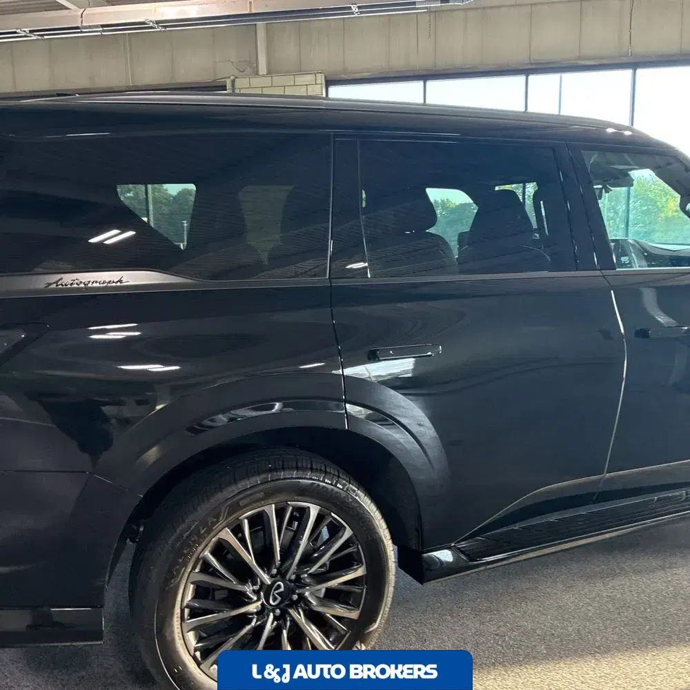 2025 INFINITI QX80 Autograph