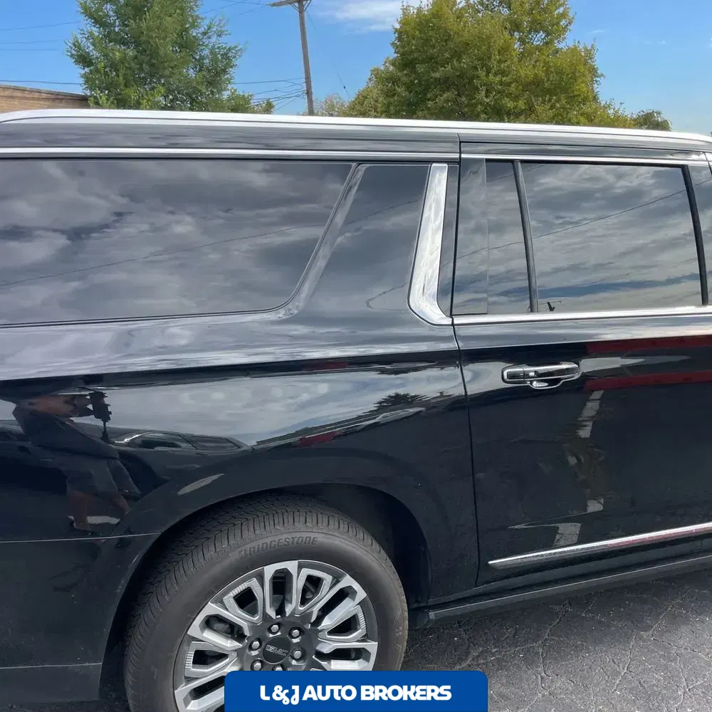 2024 GMC Yukon XL Denali Ultimate
