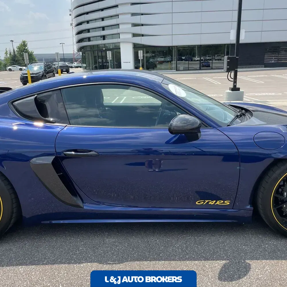 2024 Porsche 718 Cayman GT4 RS