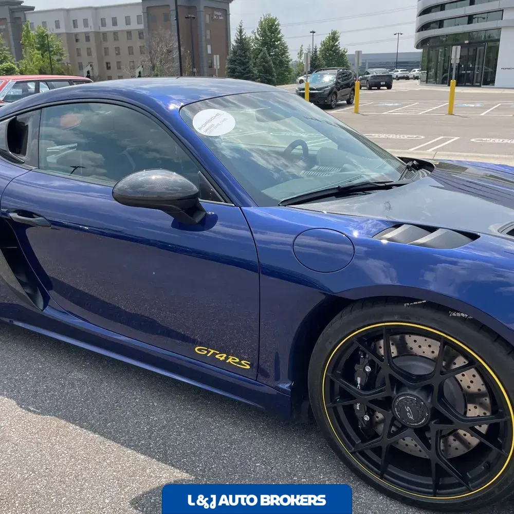 2024 Porsche 718 Cayman GT4 RS