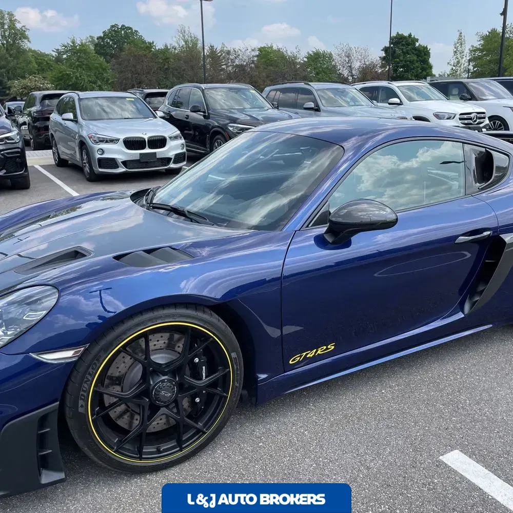 2024 Porsche 718 Cayman GT4 RS