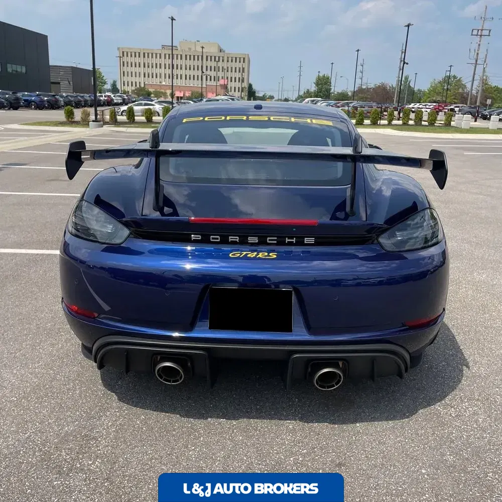 2024 Porsche 718 Cayman GT4 RS