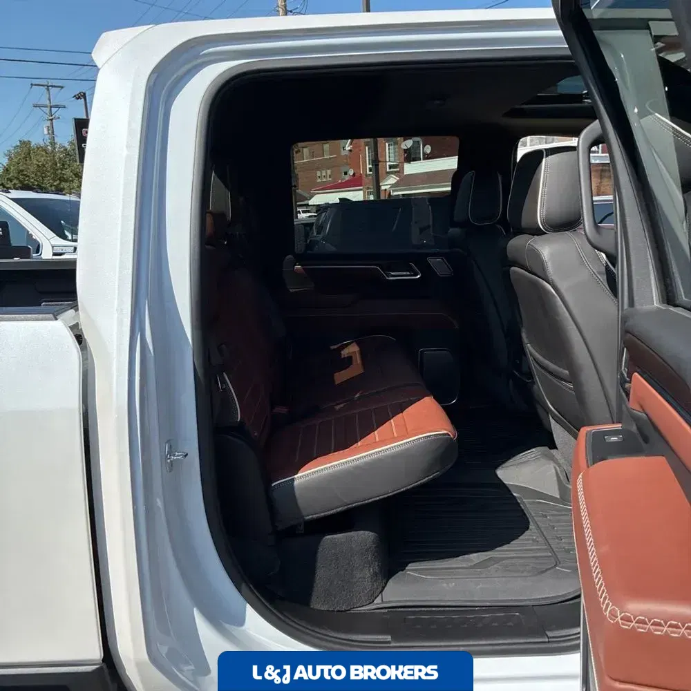 2025 GMC Sierra 3500HD Denali Ultimate