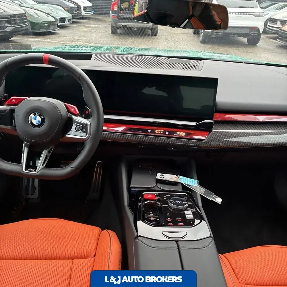 2025 BMW M5 Base