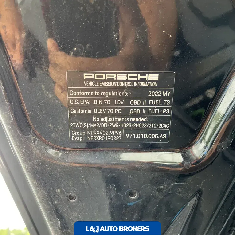 2022 Porsche Panamera 4