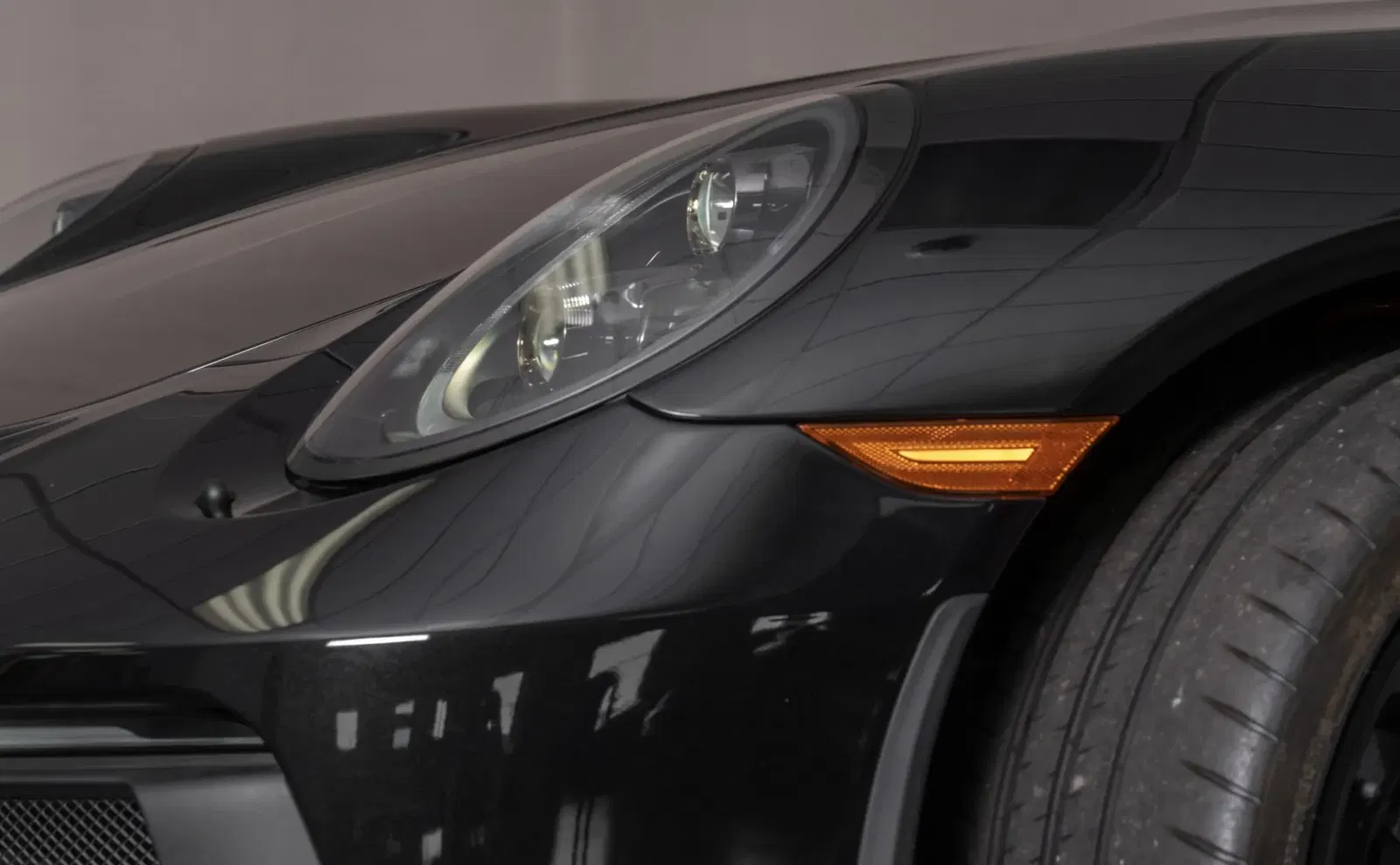 25-Mile 2019 Porsche 911 Speedster