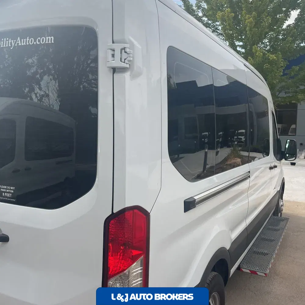 2022 Ford Transit 350 XL