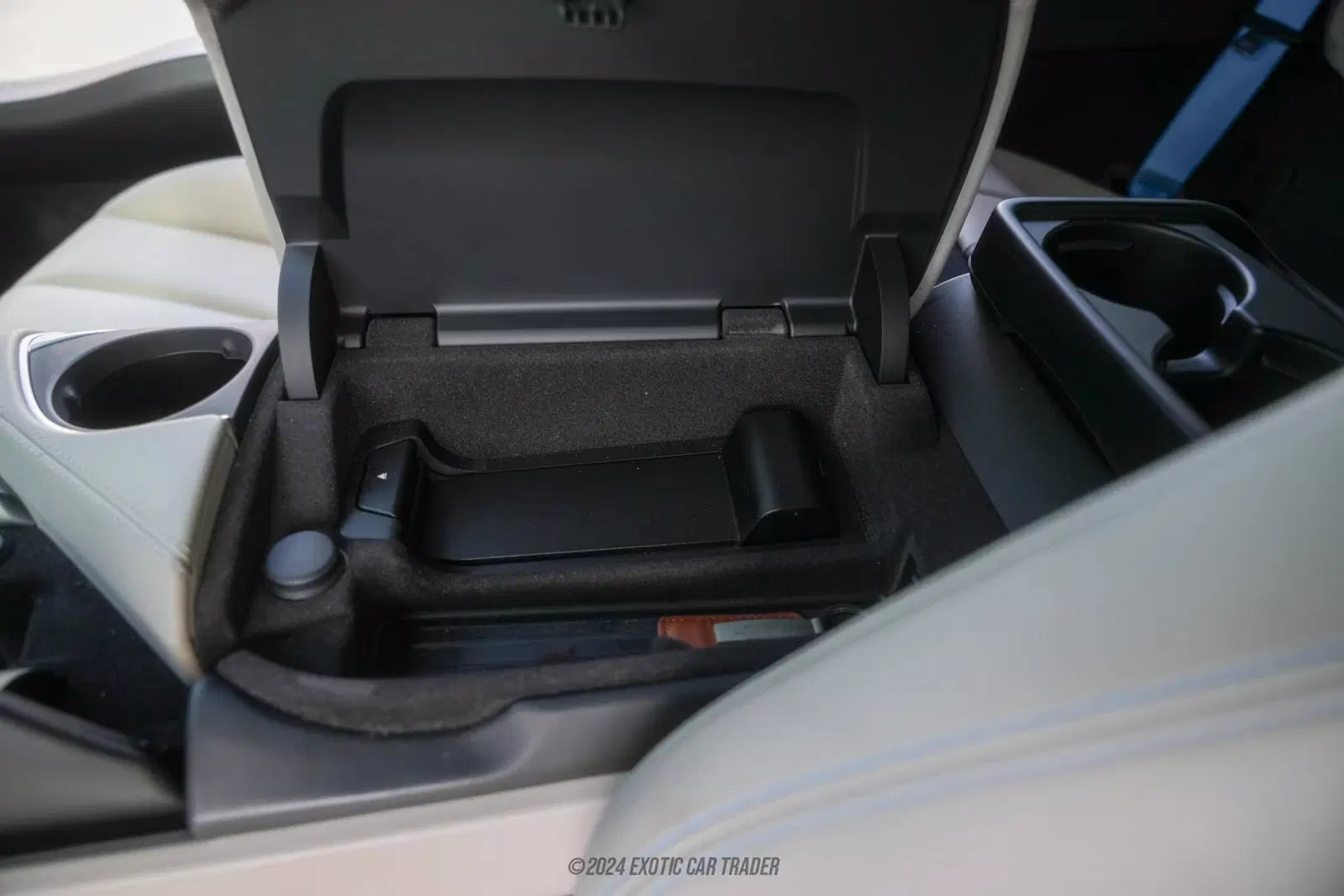 2014 BMW I8