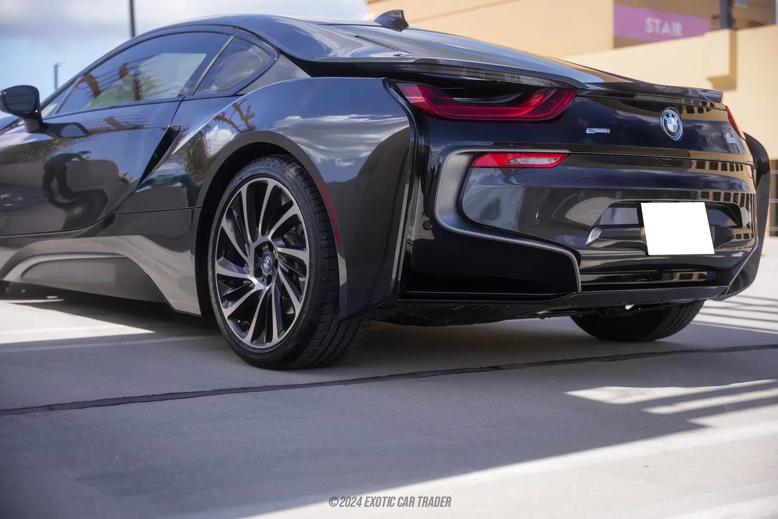 2014 BMW I8