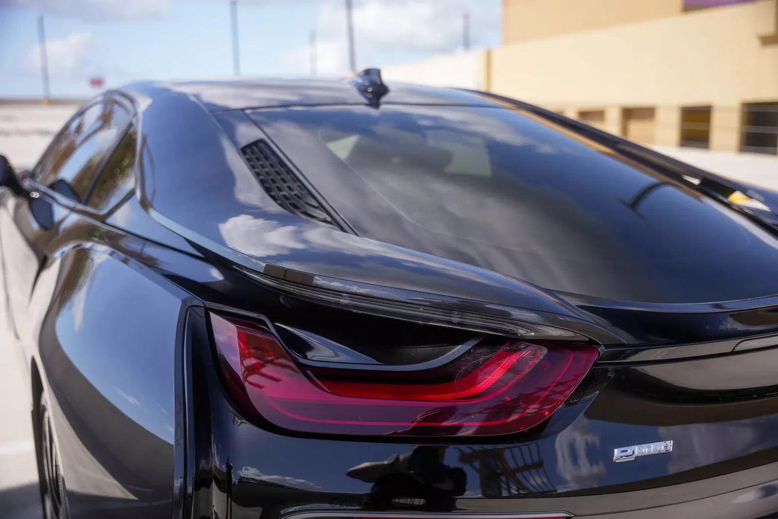 2014 BMW I8