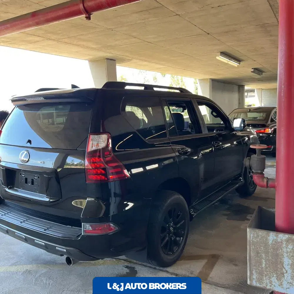 2022 Lexus GX 460 Base