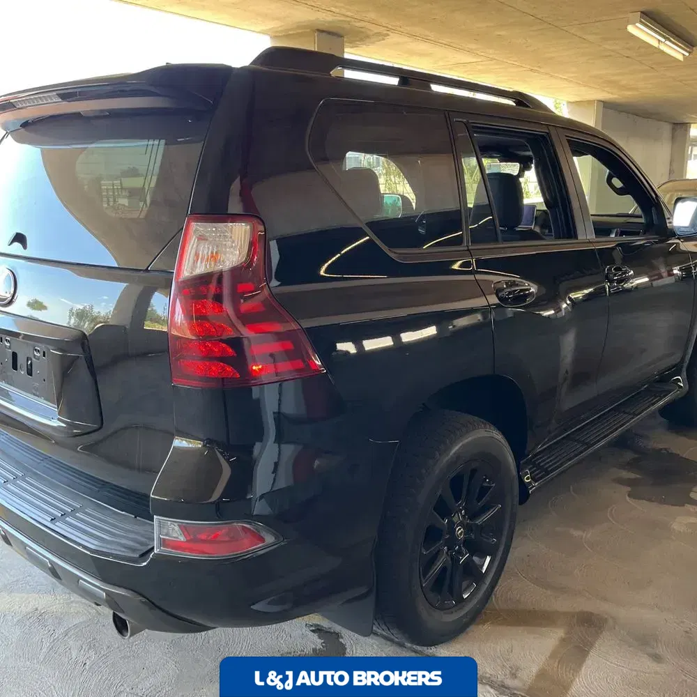 2022 Lexus GX 460 Base