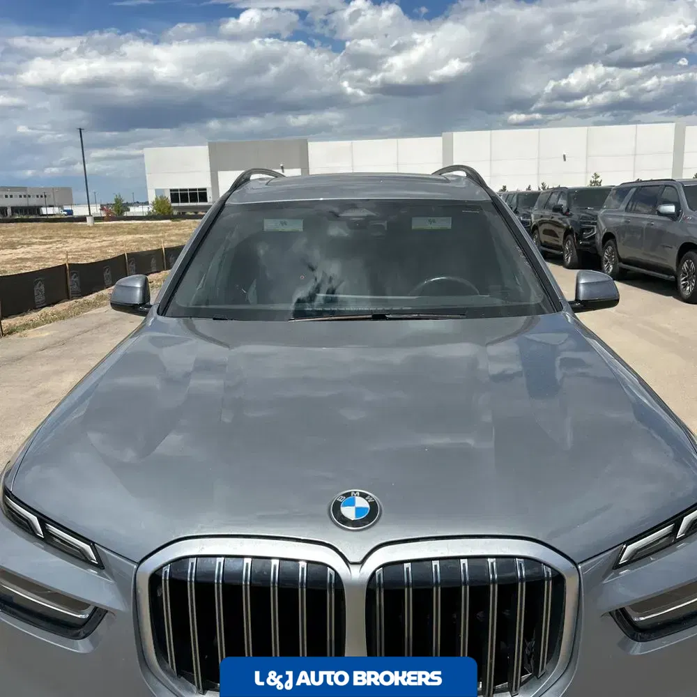 2025 BMW X7 XDrive40i