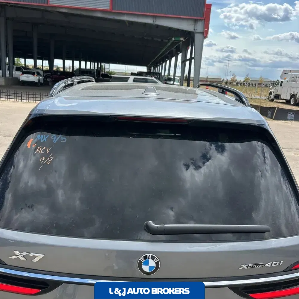 2025 BMW X7 XDrive40i