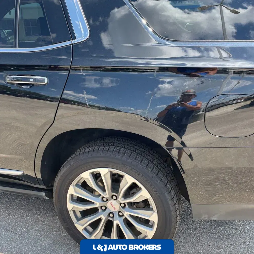 2021 GMC Yukon Denali