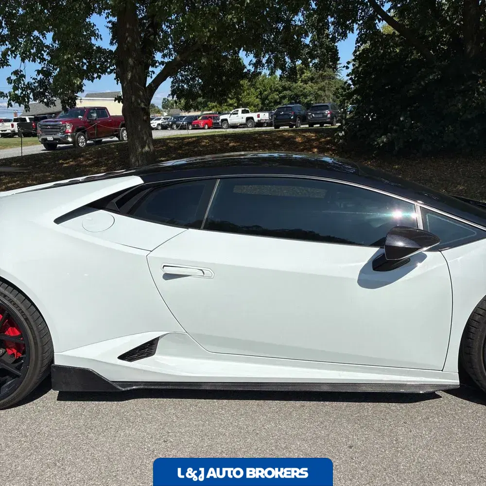 2015 Lamborghini Huracan Base