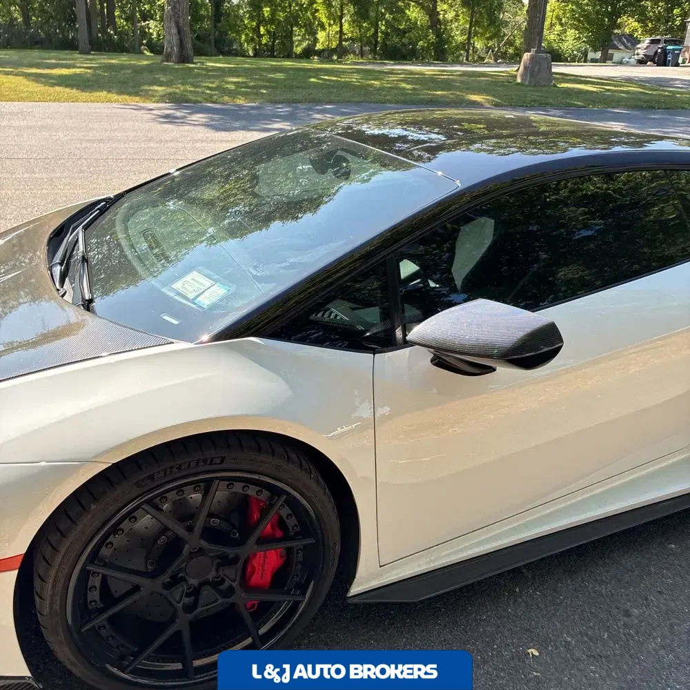 2015 Lamborghini Huracan Base