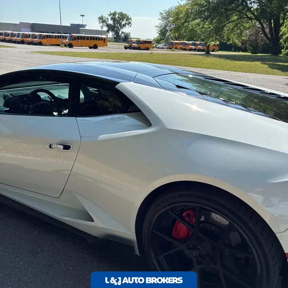 2015 Lamborghini Huracan Base