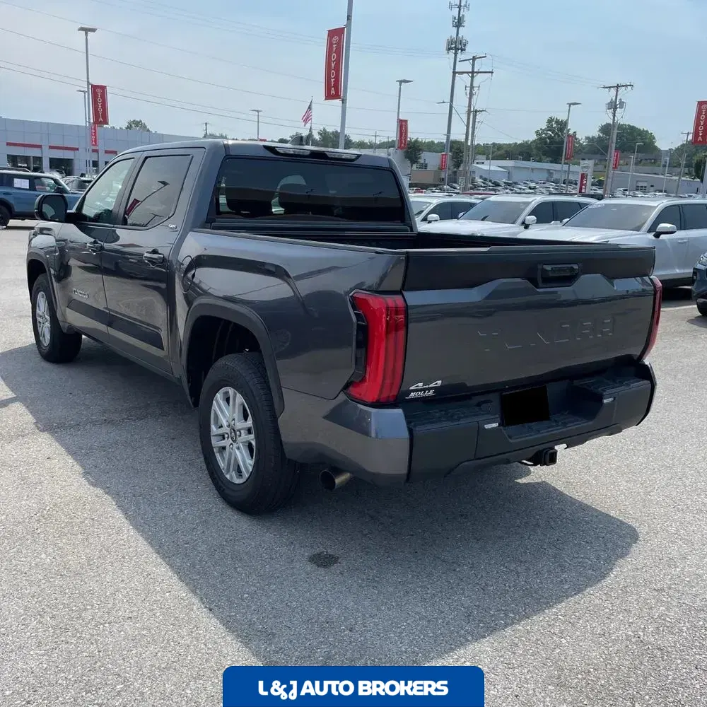 2025 Toyota Tundra SR5