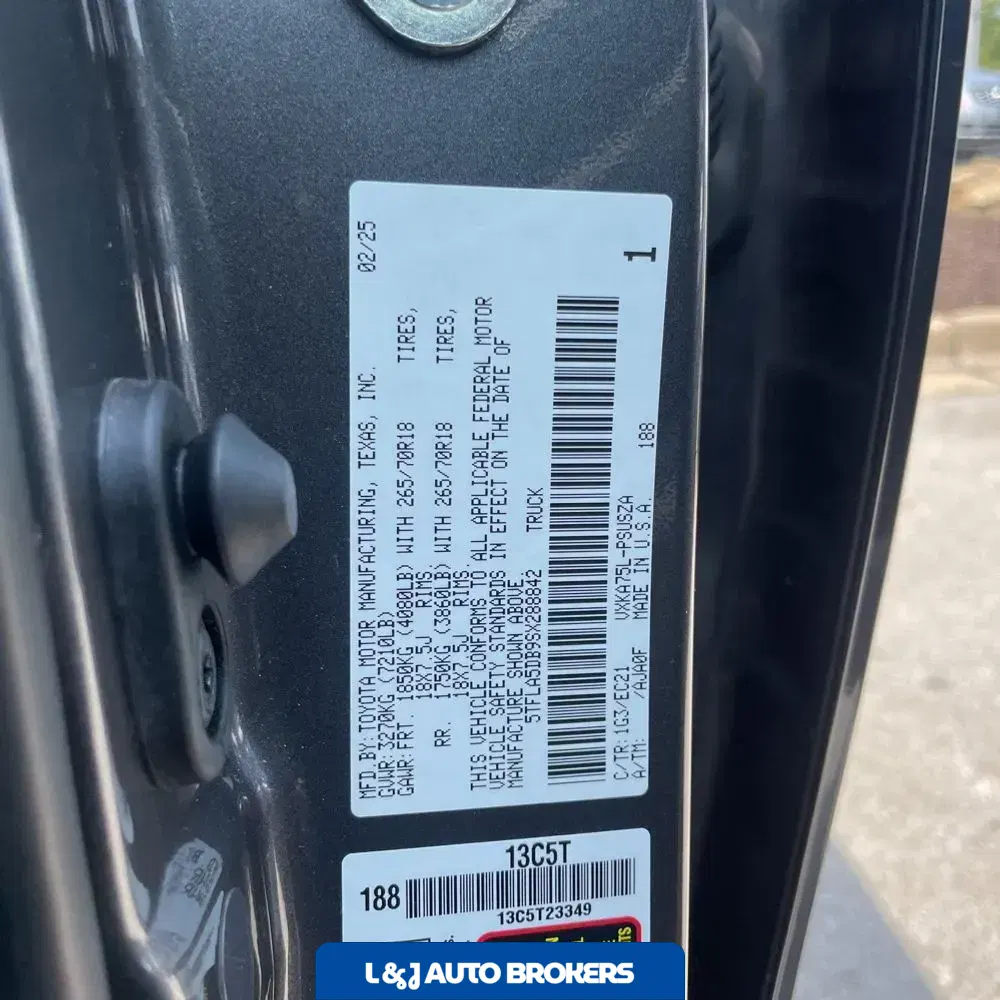 2025 Toyota Tundra SR5