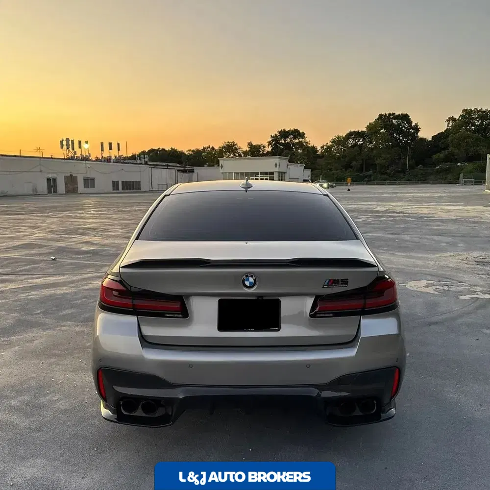 2021 BMW M5
