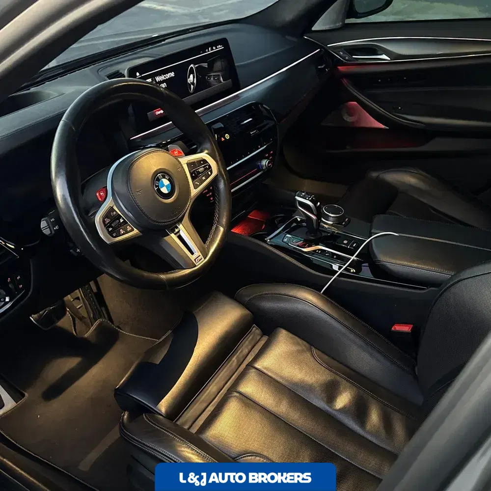 2021 BMW M5