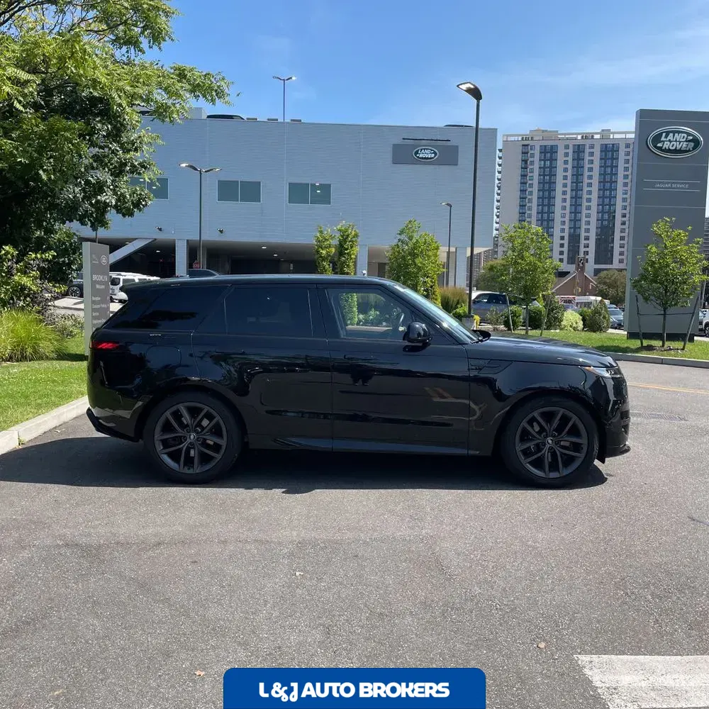 2024 Land Rover Range Rover Sport P400 Dynamic SE