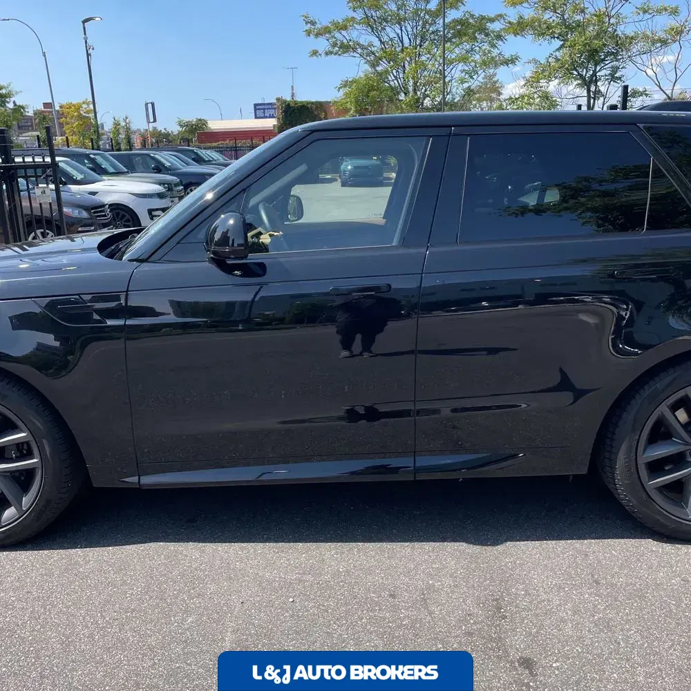 2024 Land Rover Range Rover Sport P400 Dynamic SE