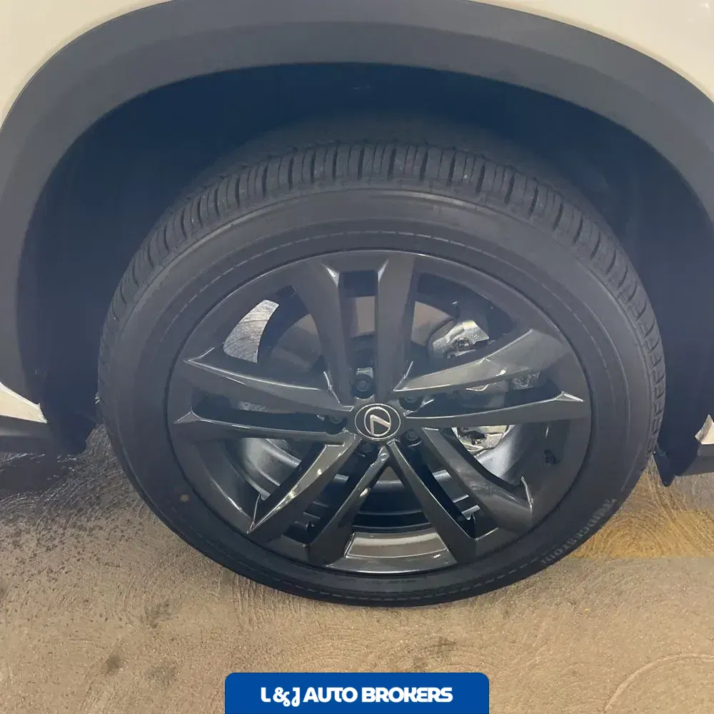 2025 Lexus NX 450h+ Base