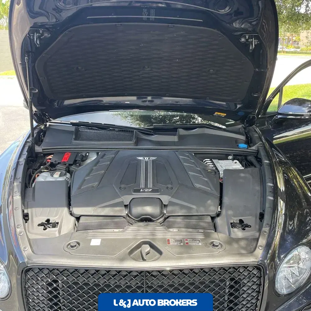 2022 Bentley Bentayga V8