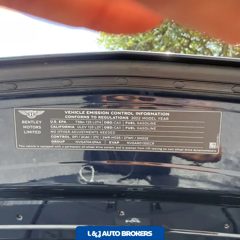 2022 Bentley Bentayga V8