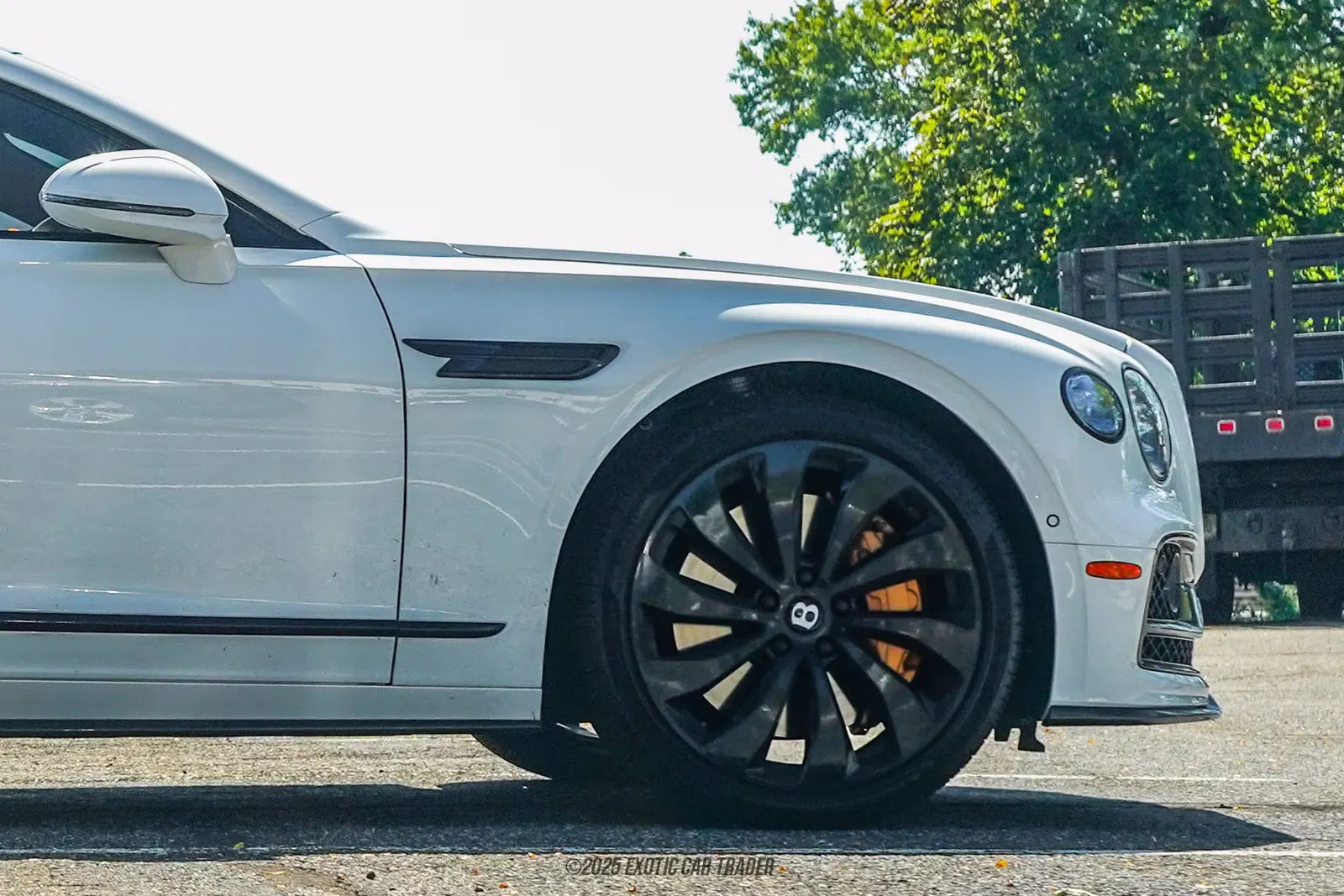 2022 Bentley Flying Spur V8