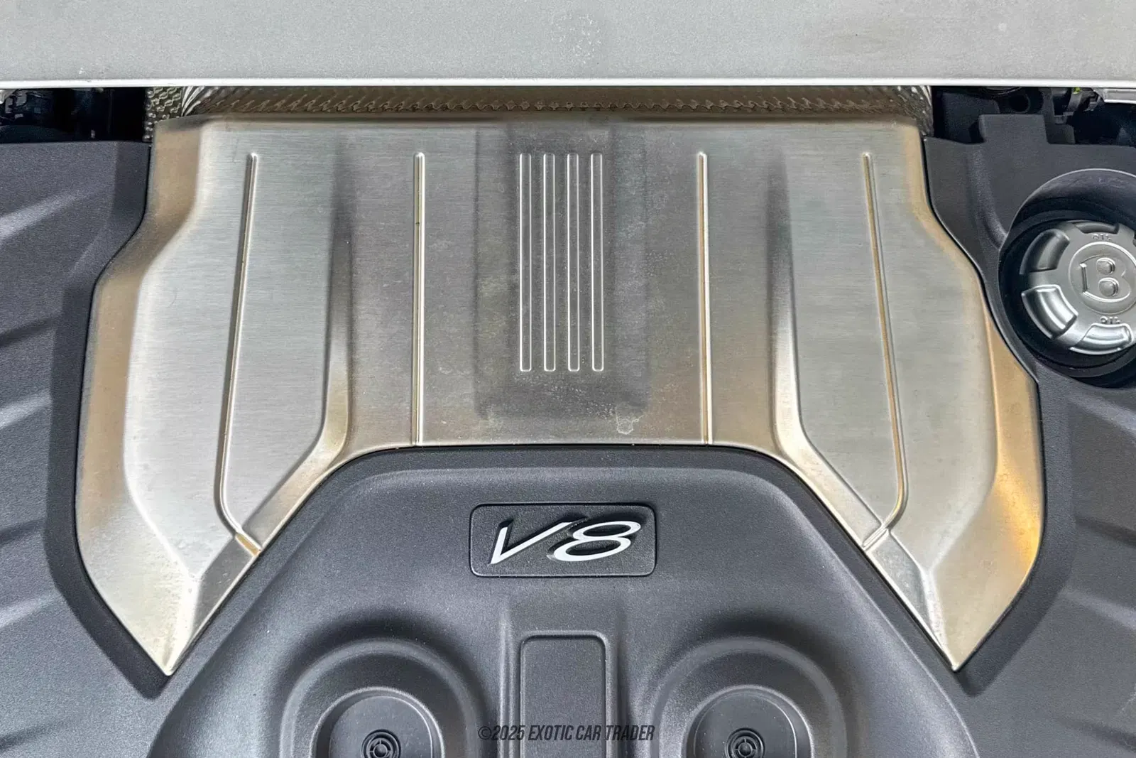 2022 Bentley Flying Spur V8