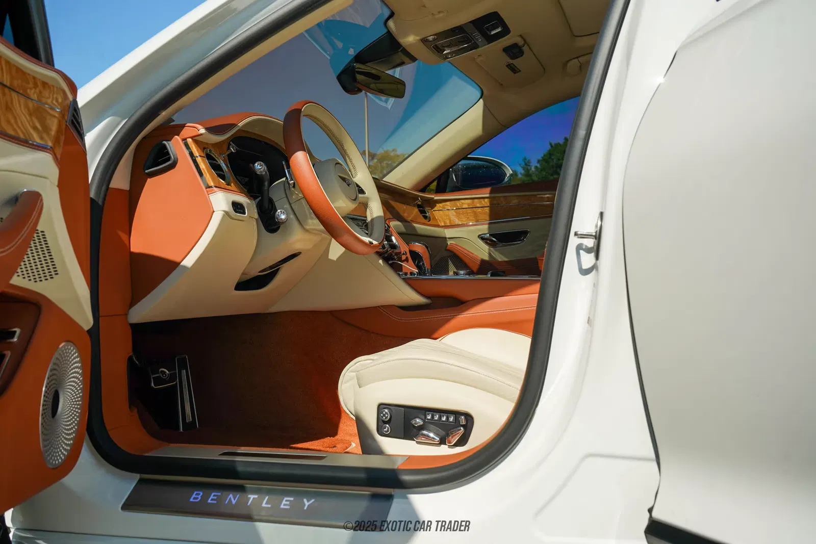 2022 Bentley Flying Spur V8