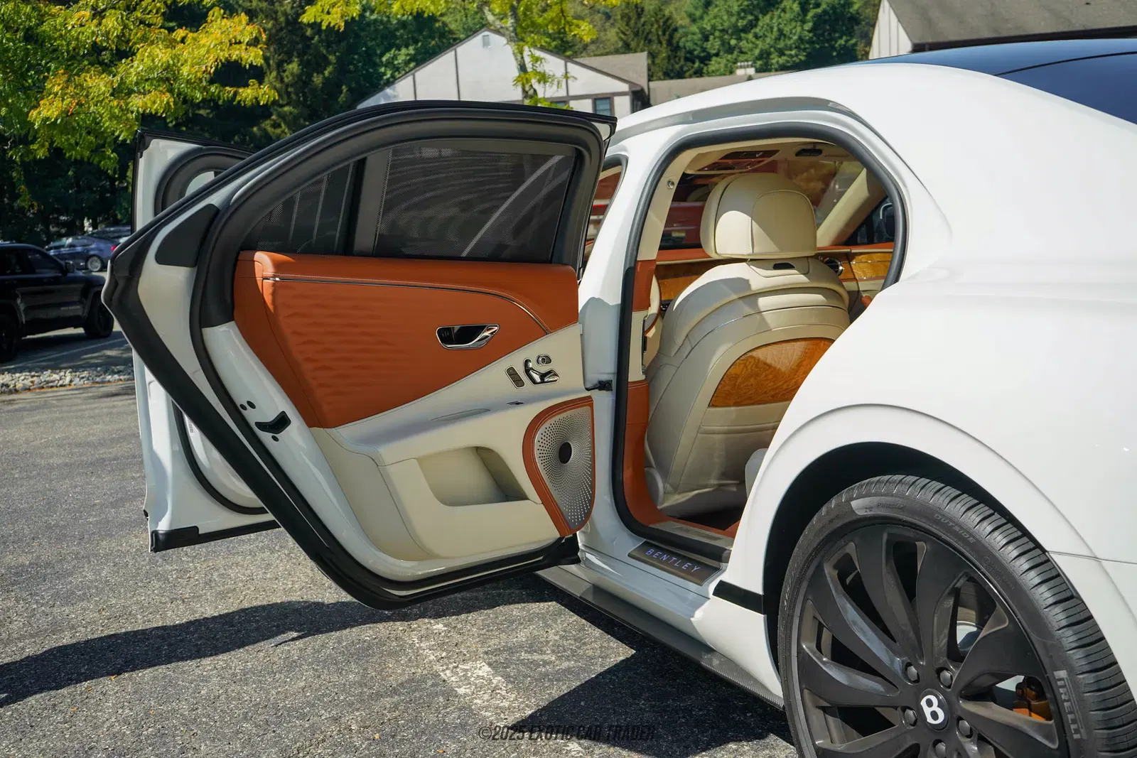 2022 Bentley Flying Spur V8