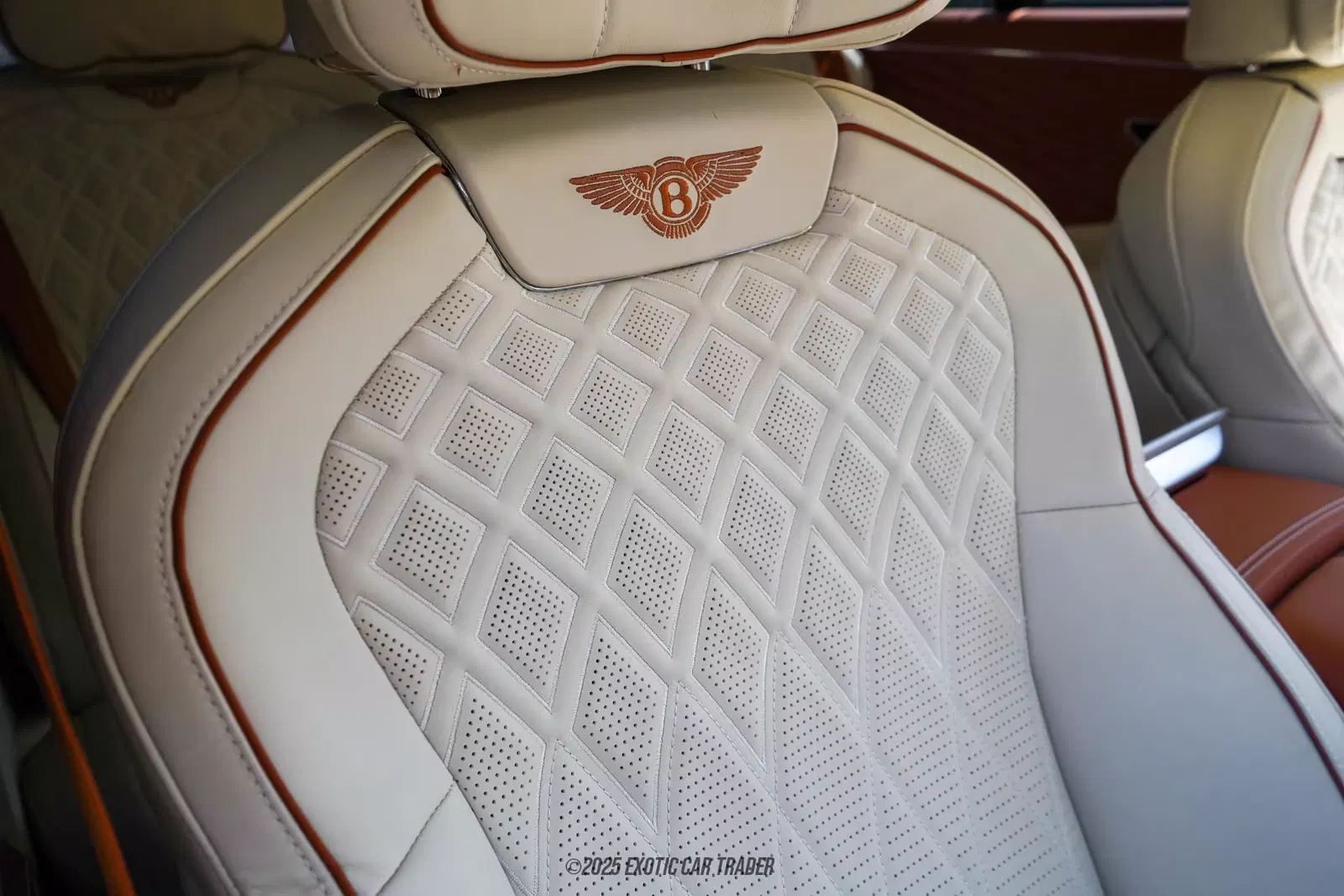 2022 Bentley Flying Spur V8