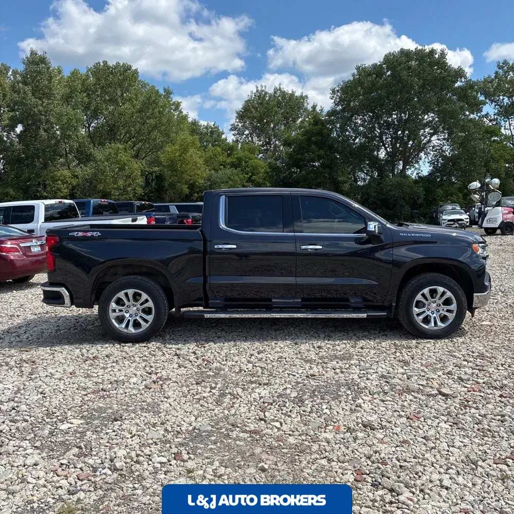 2024 Chevrolet Silverado 1500 LTZ