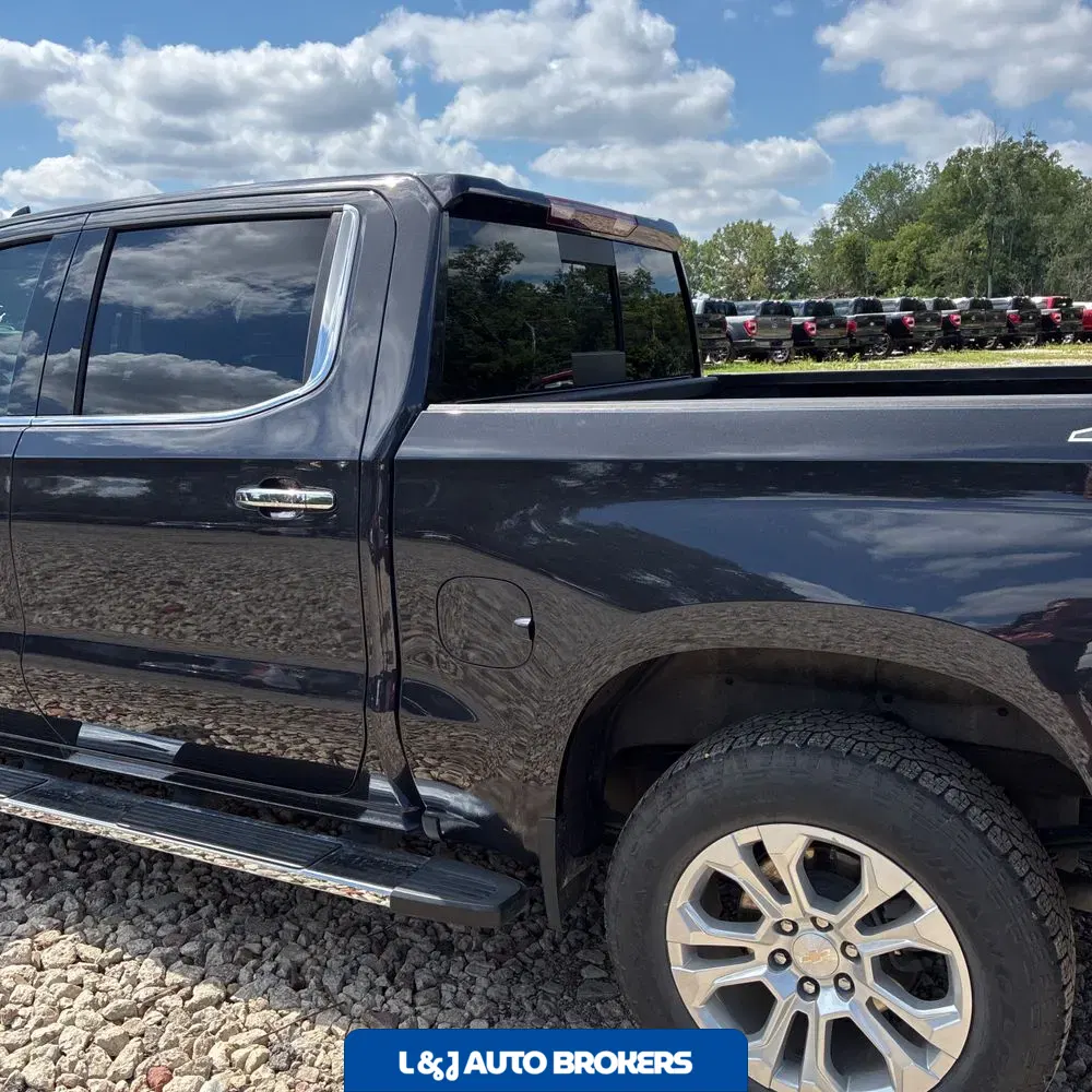 2024 Chevrolet Silverado 1500 LTZ