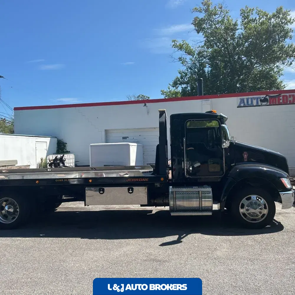 2018 Kenworth Commercial T270 Conv Cab 4X2 (CA72-212)