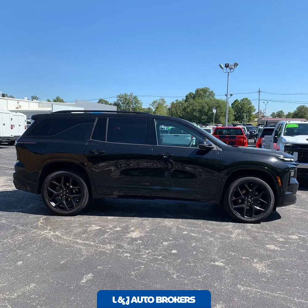 2024 Chevrolet Traverse RS