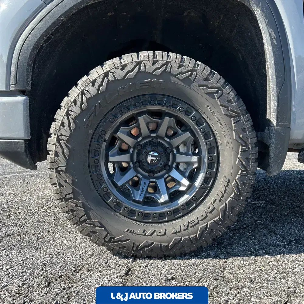 2024 GMC Sierra 1500 AT4