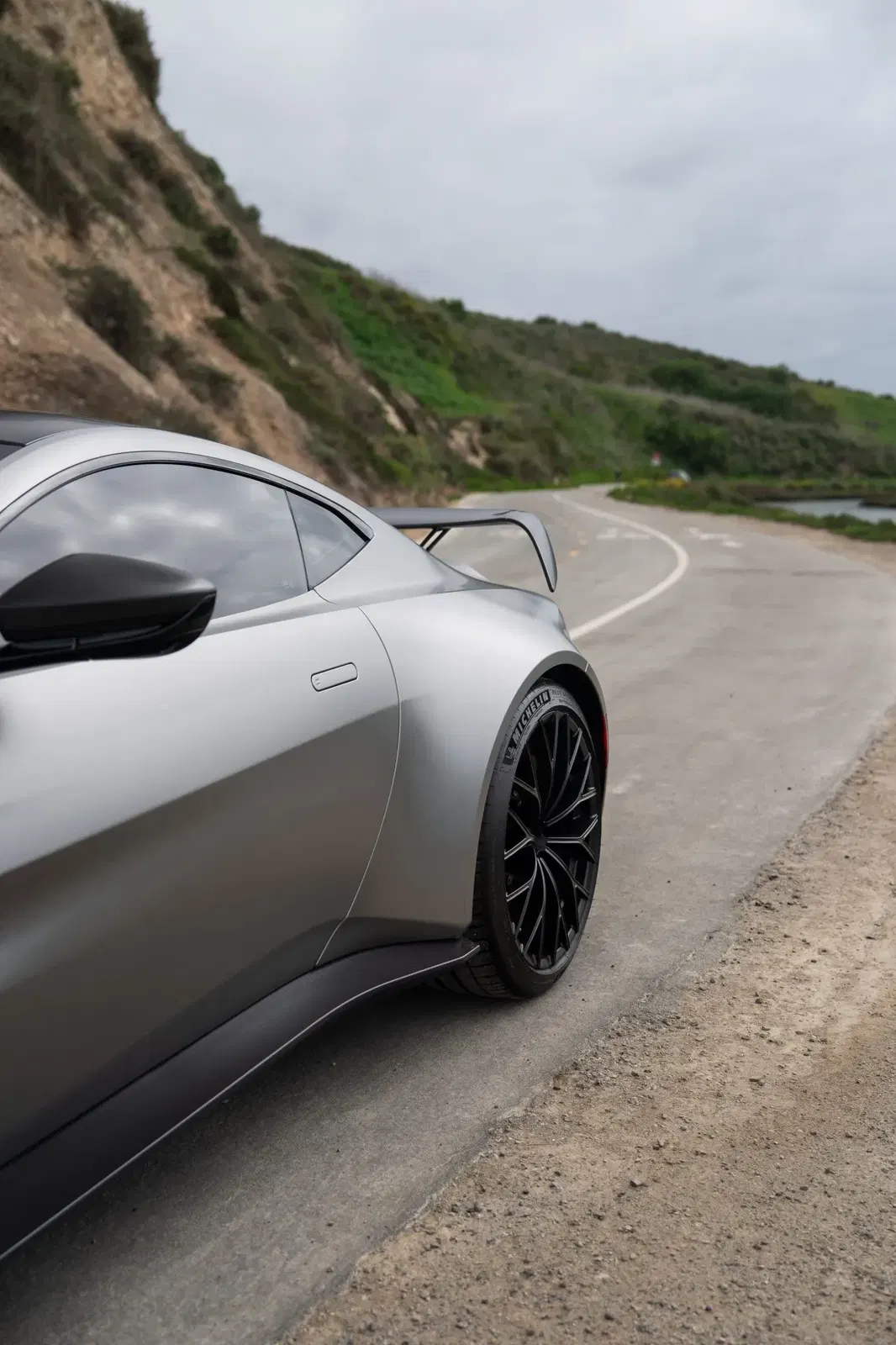 2023 Aston Martin V12 Vantage Coupe
