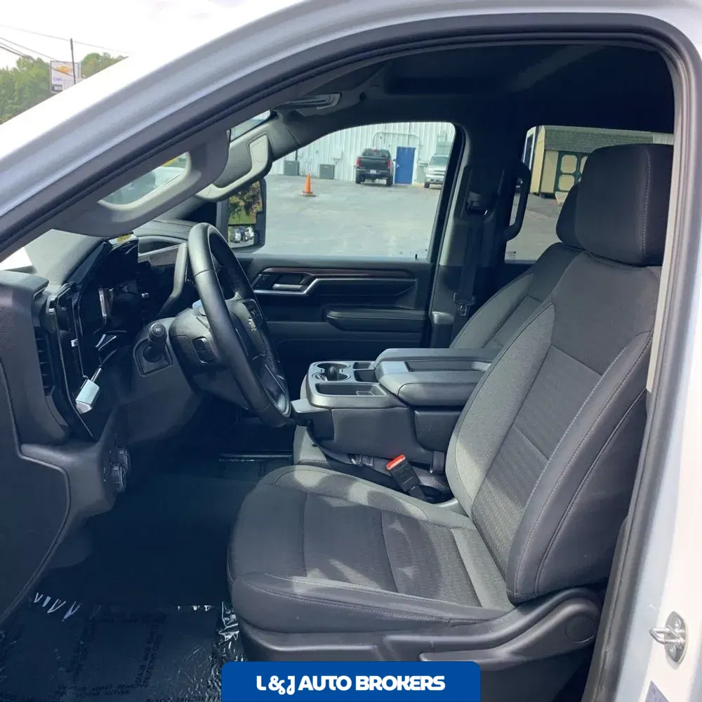 2024 Chevrolet Silverado 2500HD LT