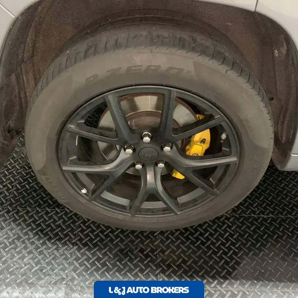 2021 Jeep Grand Cherokee Trackhawk