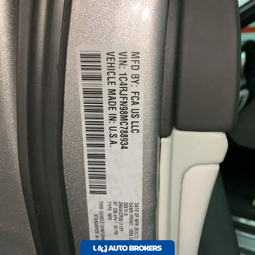 2021 Jeep Grand Cherokee Trackhawk