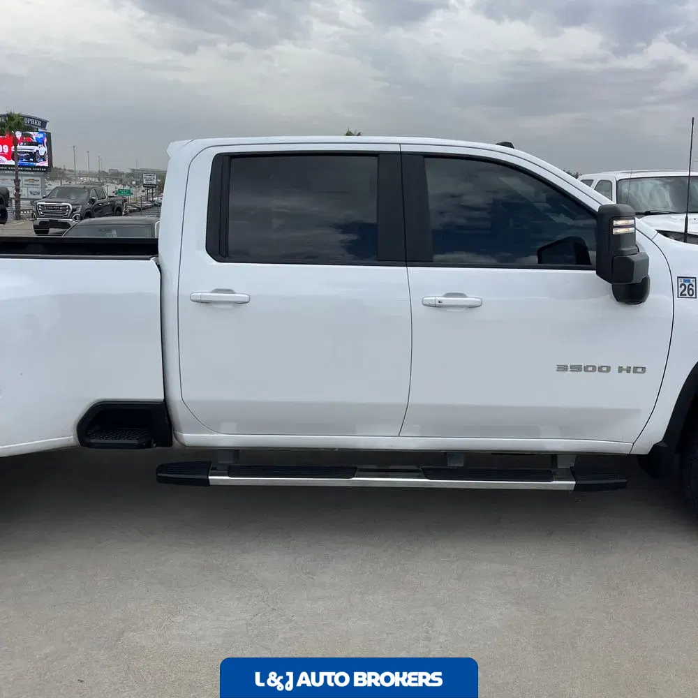 2024 Chevrolet Silverado 3500HD LT