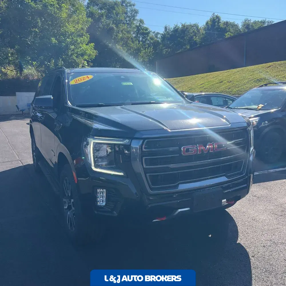 2024 GMC Yukon AT4